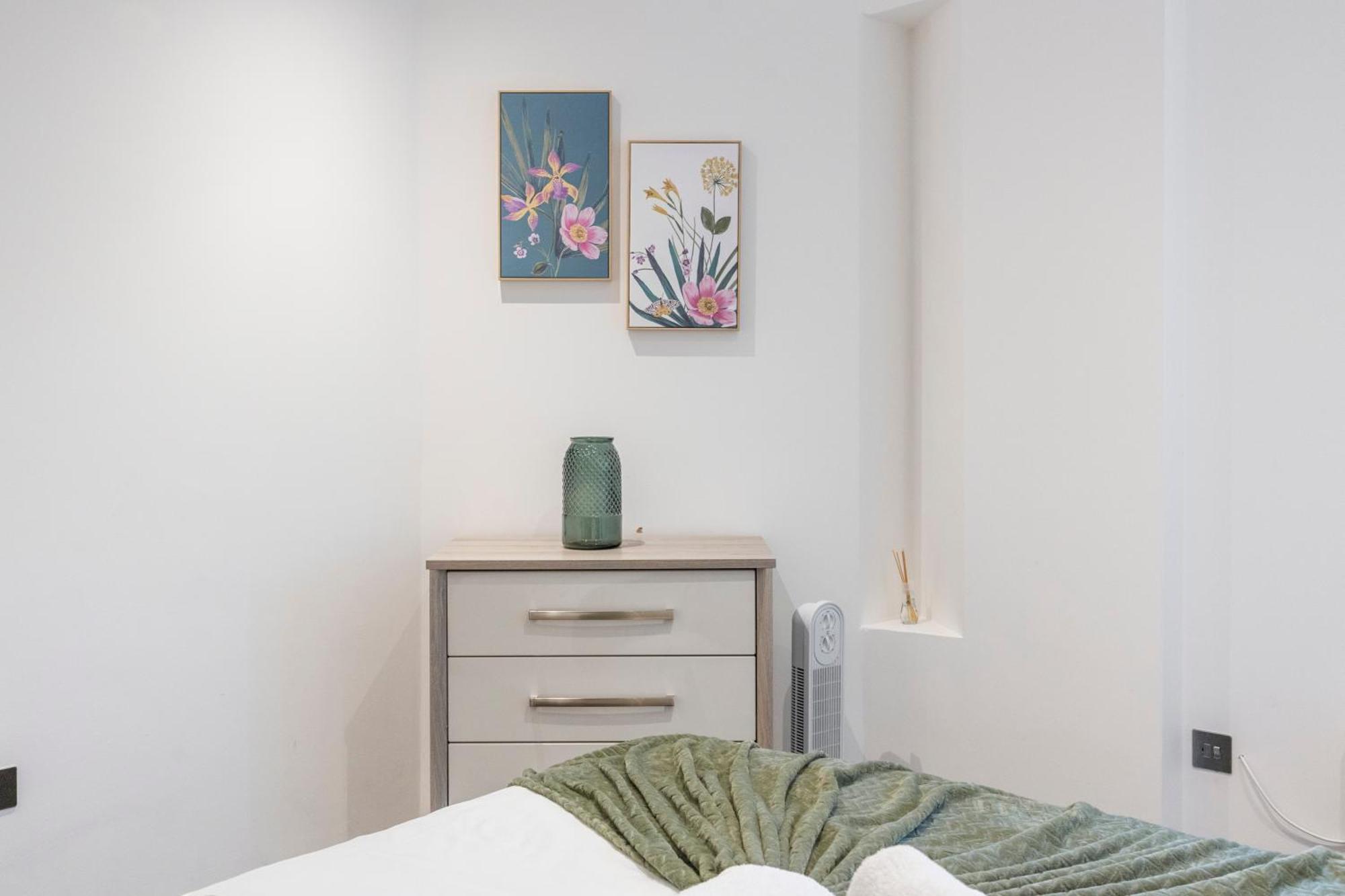 Bright And Spacious Apartment - Excellent Location Londres Exterior foto